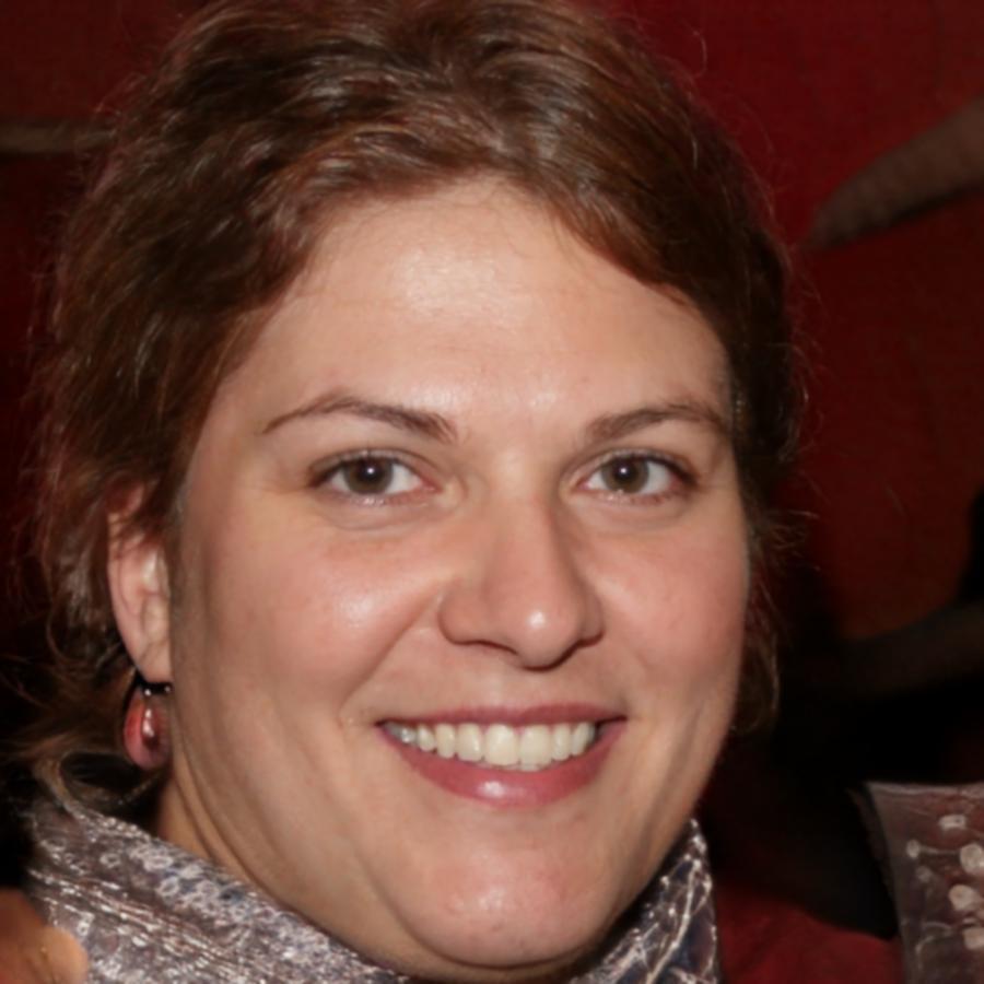 Ana Rodrigo - Especialista en Gestión de Riesgos y Valoración