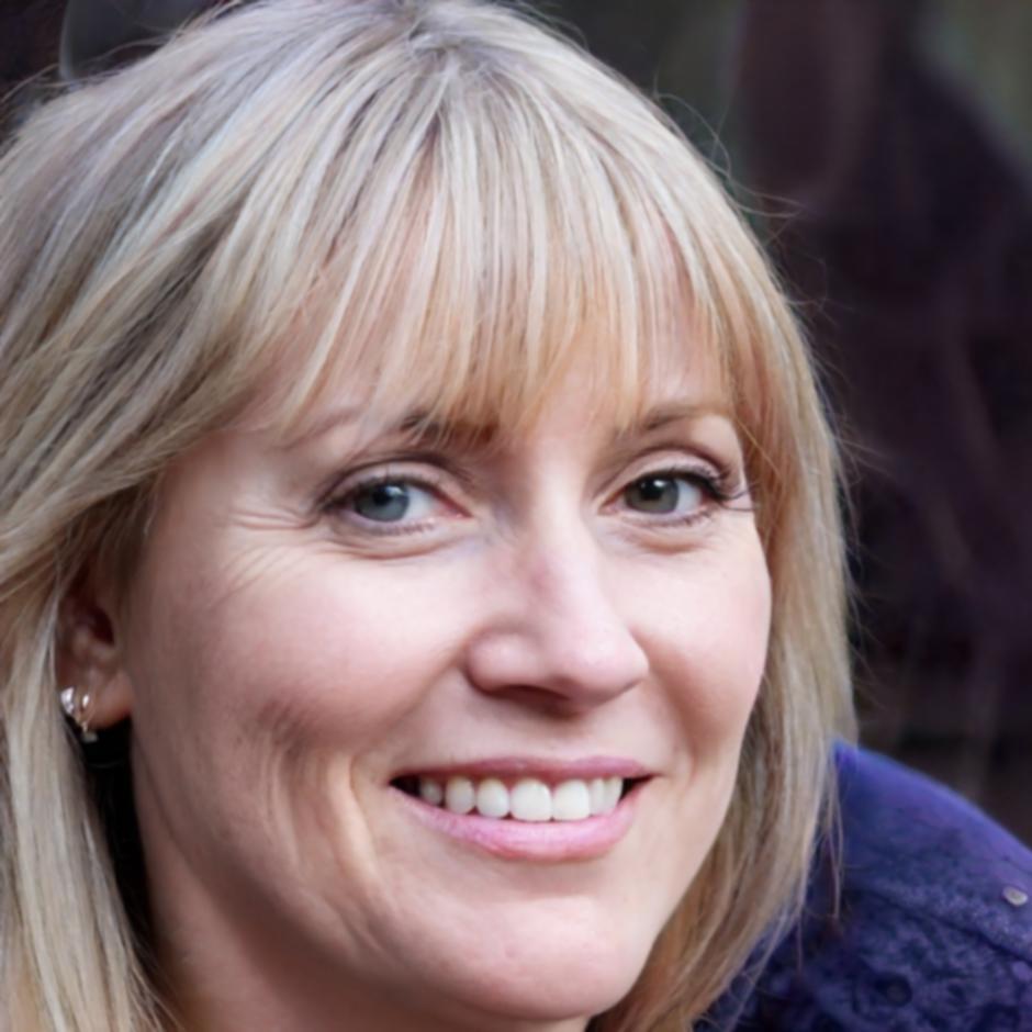 Carmen Ruiz, Directora Académica de zelsymorylabs, especialista en metodologías financieras avanzadas