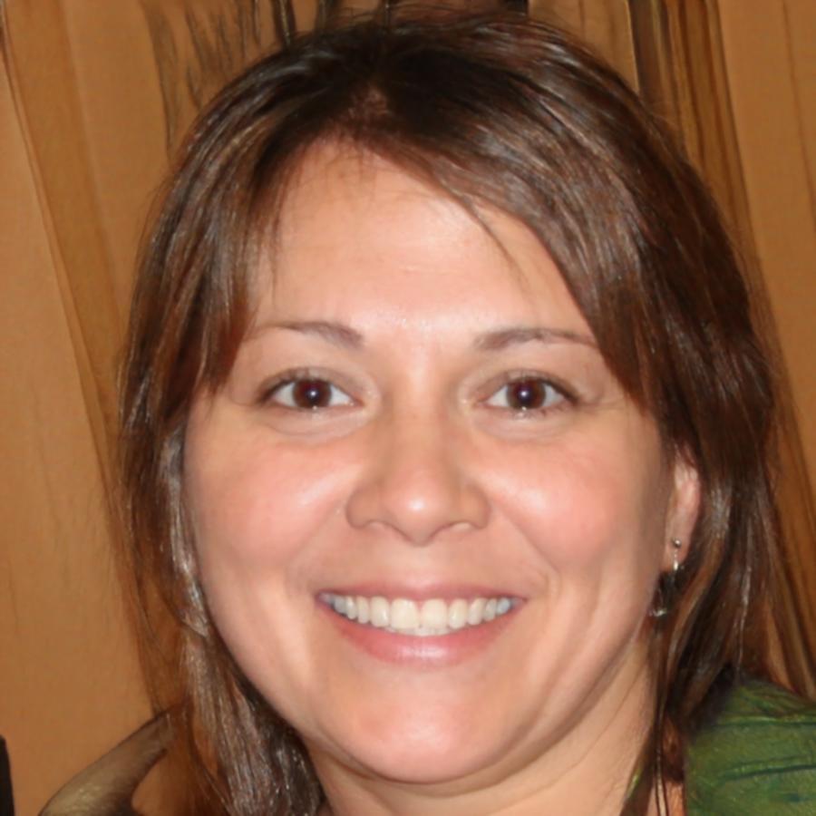 María González, Directora de Análisis Financiero